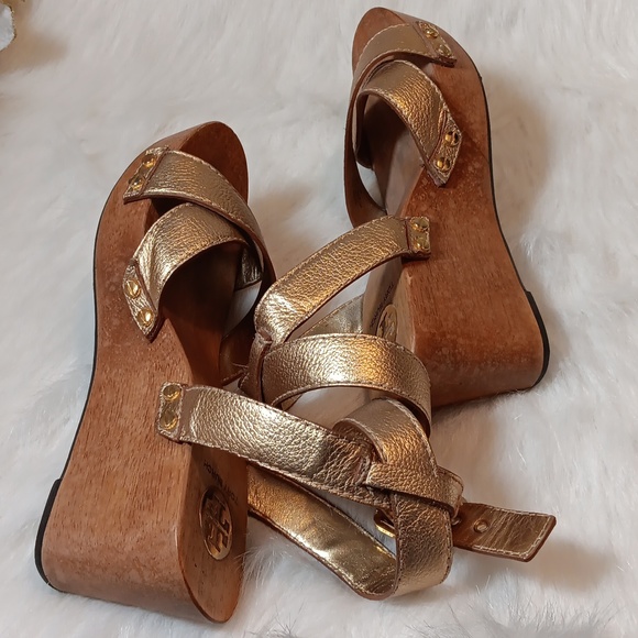 Tory Burch Ridley, Sandal with Wood Heel Size 9 - Picture 8 of 8